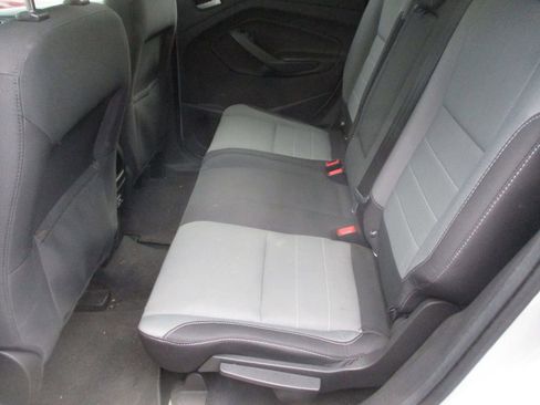 Used 2016 Ford Escape SE image 7