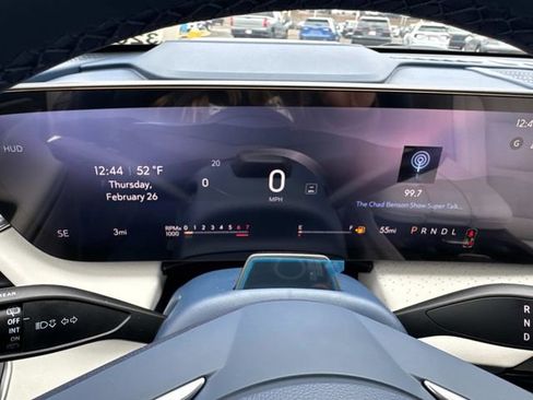 New 2026 Buick Enclave Avenir w/ Super Cruise Package FWD image 37