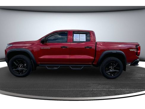 Used 2024 Chevrolet Colorado Trail Boss w/ Advanced Trailering Package AWD/4WD image 17