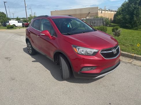 Used 2017 Buick Encore Preferred AWD/4WD image 2