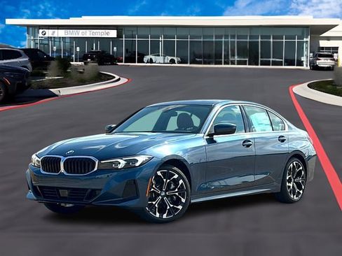 New 2026 BMW 330i Sedan w/ Premium Package RWD image 32