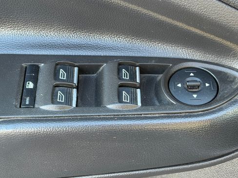 Used 2019 Ford Escape SE AWD/4WD image 7
