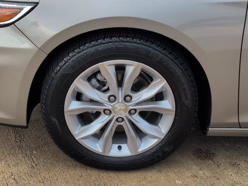 Used 2024 Chevrolet Malibu LT FWD image 11