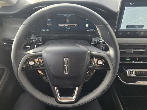 Certified 2023 Lincoln Corsair AWD image 21