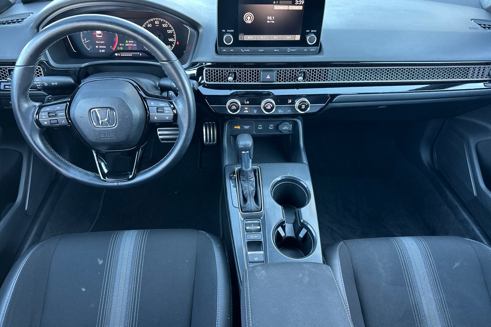 Used 2025 Honda Civic Sport image 13