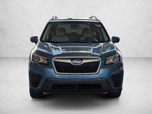 Used 2019 Subaru Forester Premium w/ Popular Package #1 AWD/4WD image 2