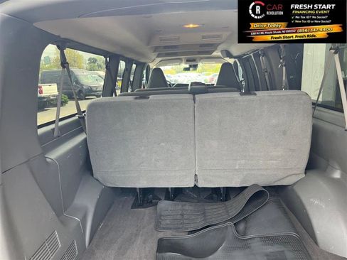 Used 2024 Chevrolet Express 3500 LT w/ LT Preferred Equipment Group image 10