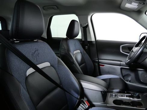 Certified 2025 Ford Bronco Sport Outer Banks w/ Outer Banks Tech Package+ AWD/4WD image 12