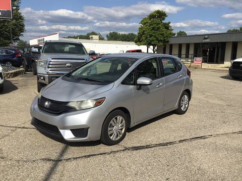 Used 2016 Honda Fit LX image 12