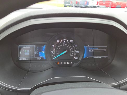 Used 2023 Ford Edge SE w/ Black Appearance Package image 22