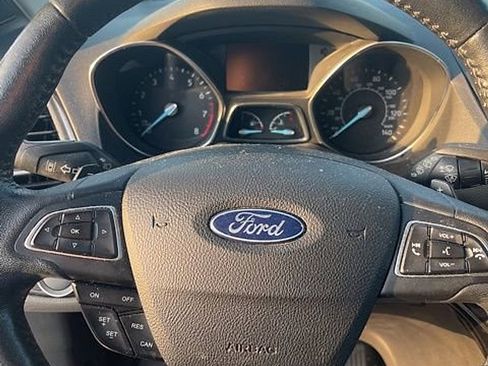 Used 2017 Ford Escape Titanium w/ Equipment Group 301A image 20