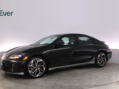 Used 2023 Hyundai Ioniq 6 Limited RWD image 18