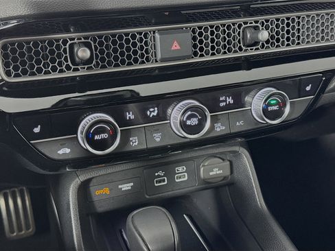 Certified 2023 Honda Civic Sport Touring image 16