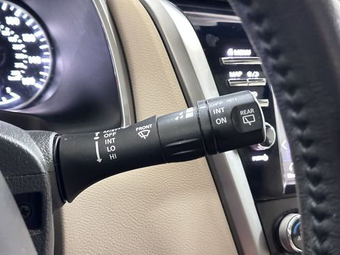 Used 2023 Nissan Murano SL w/ SL Moonroof Package image 37