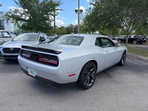 Used 2023 Dodge Challenger R/T w/ Plus Package image 6