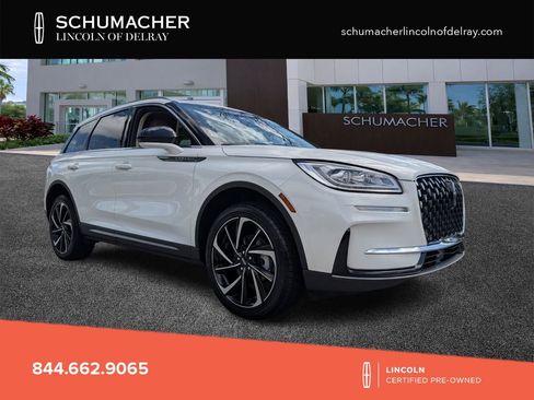 Used 2024 Lincoln Corsair Reserve image 1