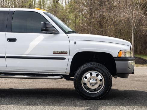 Used 2001 Dodge Ram 3500 Truck 4x4 Quad Cab image 18