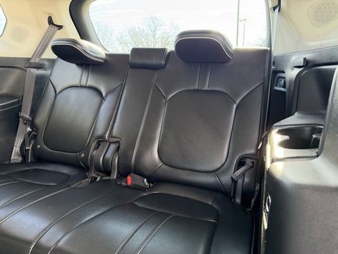 Used 2023 Honda Pilot Elite image 14