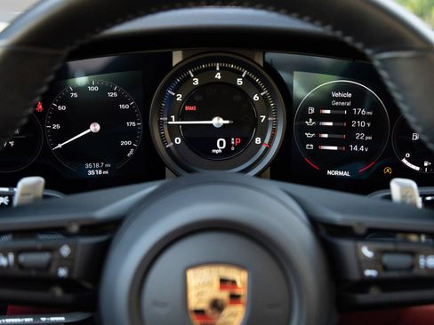 Certified 2024 Porsche 911 Carrera S RWD image 14