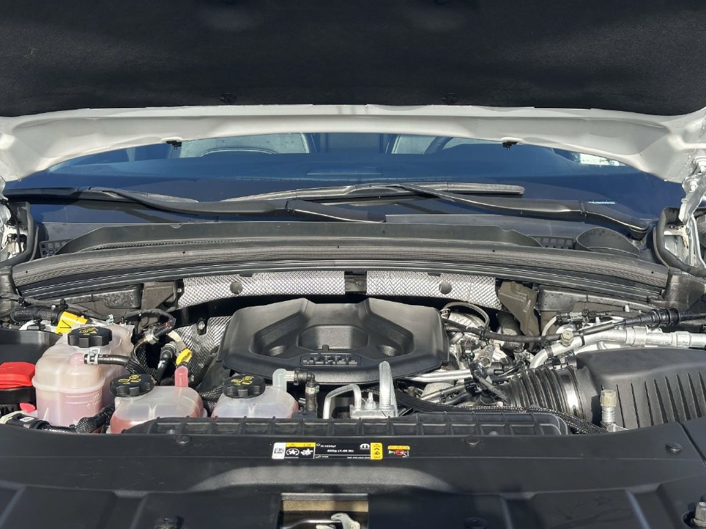 Used 2023 Jeep Grand Cherokee 4WD 4xe image 13