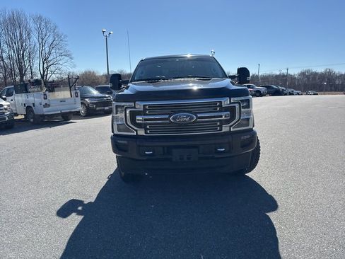 Used 2021 Ford F250 Limited image 2