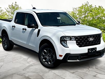 New 2025 Ford Maverick XLT w/ Equipment Group 301A