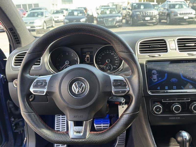 Used 2010 Volkswagen GTI 4-Door FWD image 23