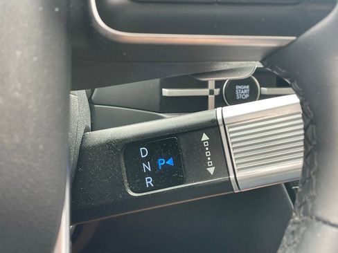 Used 2025 Hyundai Santa Fe SEL image 9