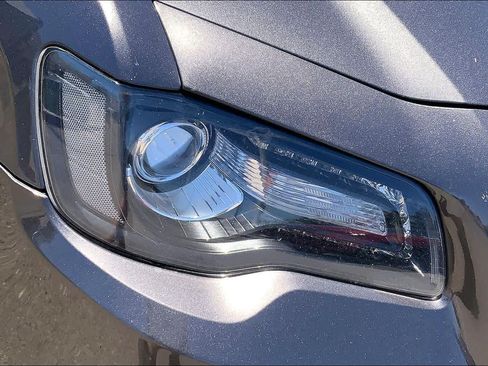 Used 2022 Chrysler 300 Touring L w/ Popular Equipment Group AWD/4WD image 27