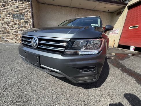Used 2019 Volkswagen Tiguan SEL AWD/4WD image 14