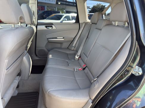 Used 2010 Subaru Forester 2.5X Limited AWD/4WD image 14