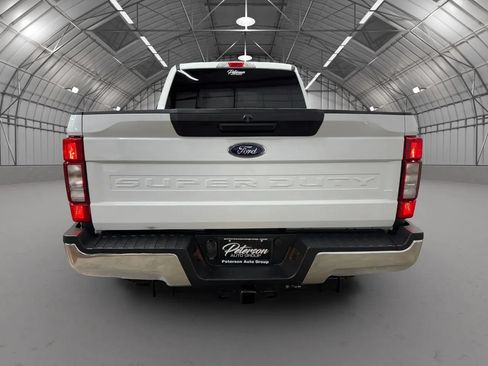 Used 2022 Ford F250 XLT AWD/4WD image 4