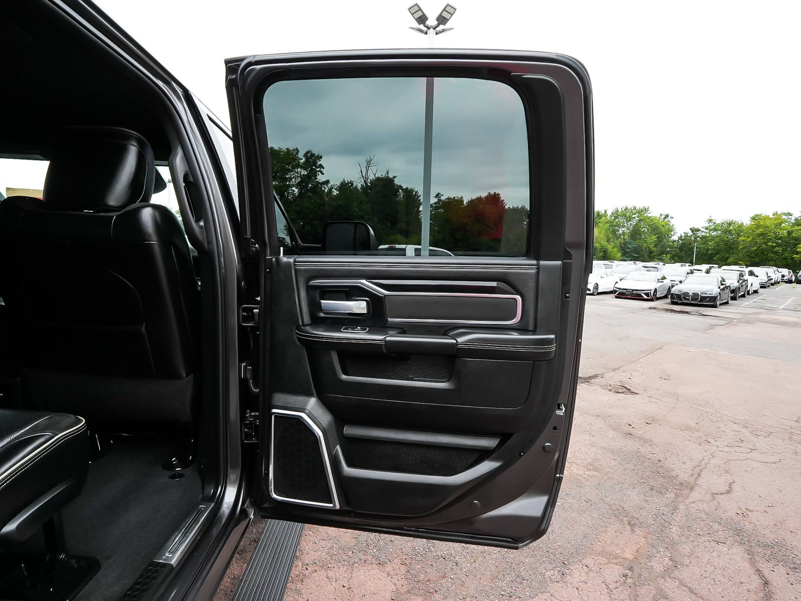 Used 2022 RAM 3500 Laramie w/ Night Edition AWD/4WD image 14