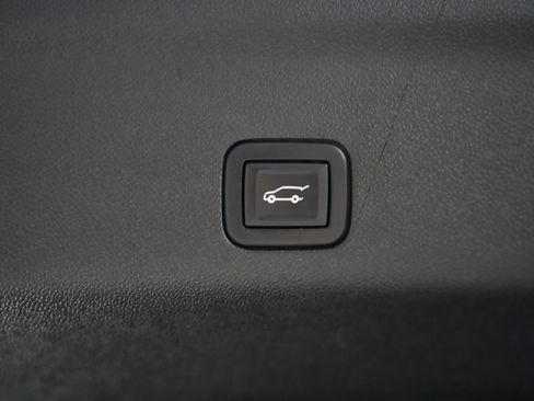 Used 2021 GMC Yukon XL Denali w/ Denali Ultimate Package AWD/4WD image 49