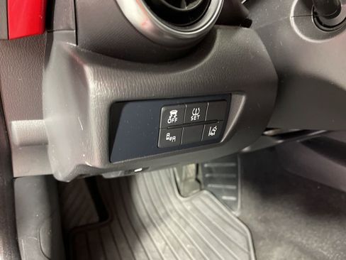 Used 2016 MAZDA MX-5 Miata Grand Touring image 21