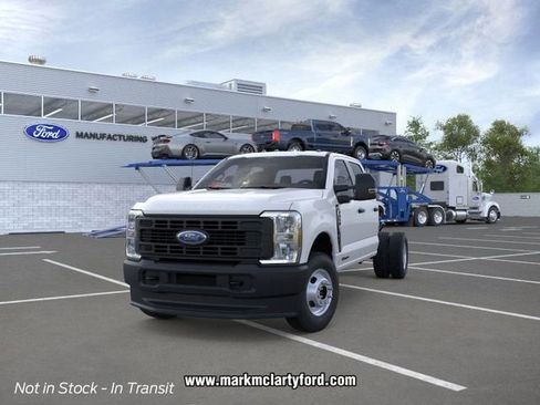 New 2026 Ford F350 XL image 2