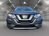 Used 2017 Nissan Rogue SV w/ SV Premium Package image 3