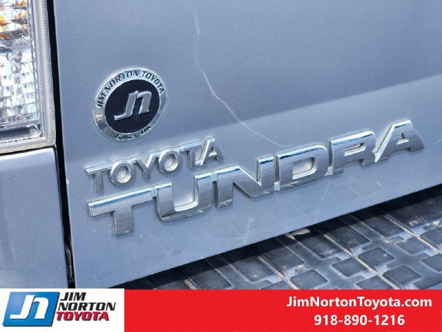 Used 2011 Toyota Tundra Limited w/ Platinum Pkg AWD/4WD image 12