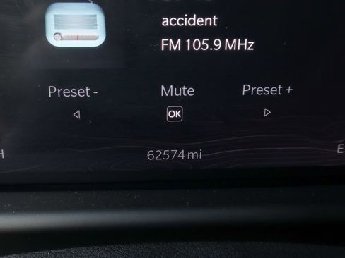 Used 2023 Jeep Wagoneer 4WD w/ Premium Group I image 25