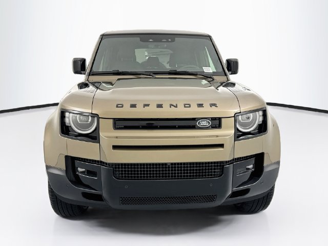 New 2026 Land Rover Defender 110 S AWD/4WD image 2