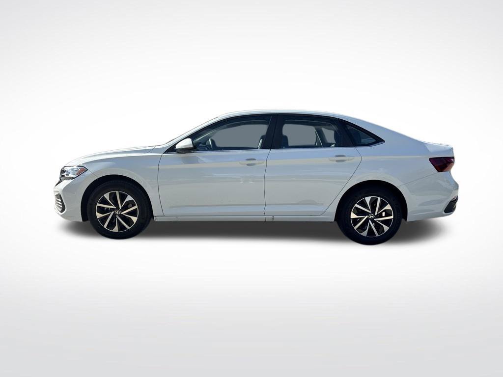 Certified 2024 Volkswagen Jetta S FWD image 8