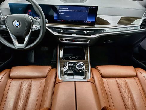 Used 2026 BMW X5 xDrive40i w/ Executive Package AWD/4WD image 13