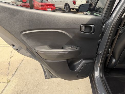 Used 2024 Hyundai Kona SEL w/ Convenience Package FWD image 28