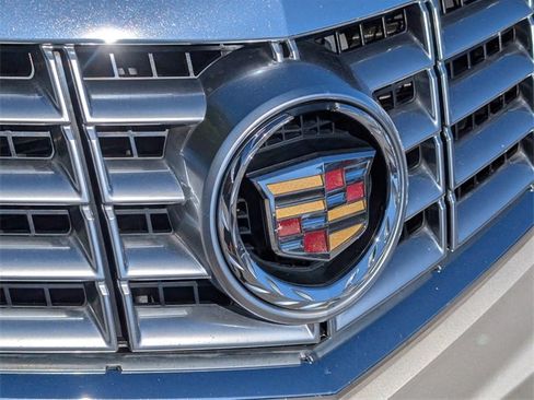 Used 2016 Cadillac SRX Luxury image 22