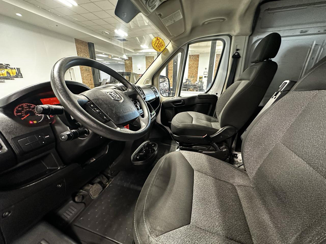 Used 2017 RAM ProMaster 2500 FWD image 10