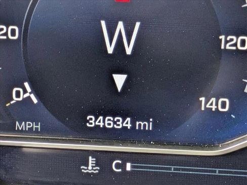 Used 2022 Chevrolet Silverado 1500 RST w/ Convenience Package II image 10