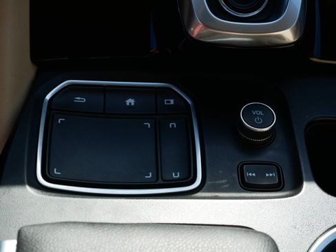 Certified 2023 Acura MDX SH-AWD image 32