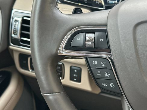 Used 2024 Lincoln Navigator L Reserve AWD/4WD image 34
