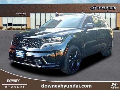 Used 2022 Kia Sorento SX image 1