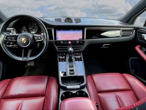 Used 2022 Porsche Macan AWD/4WD image 7